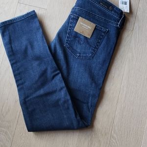 AG Adriano goldschmied Stevie Ankle jeans say size 29 but really a 28